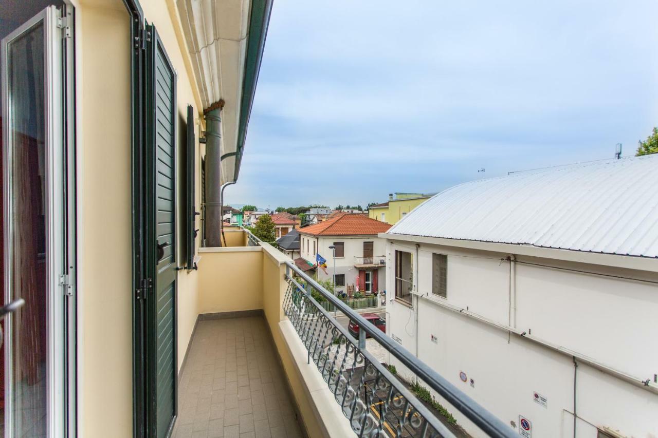 Residence Kimba Rimini Exterior foto