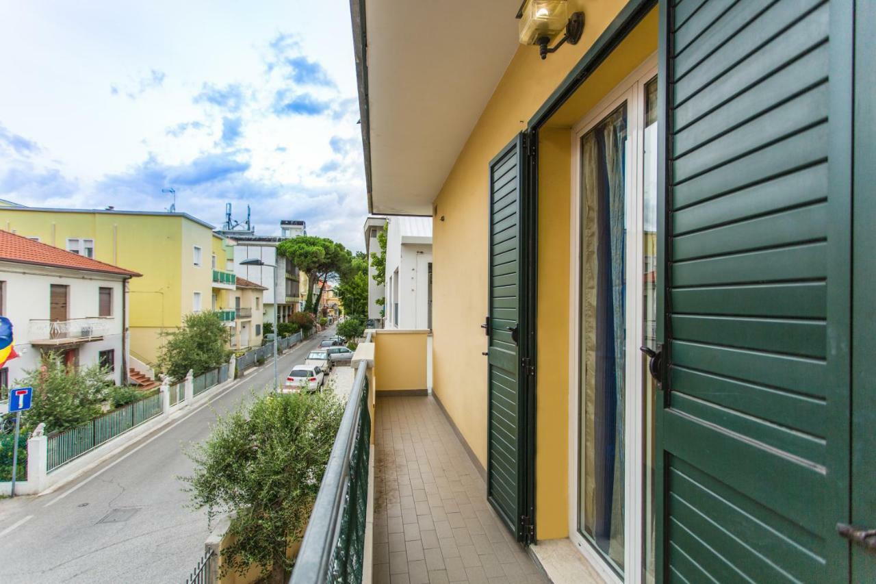 Residence Kimba Rimini Exterior foto