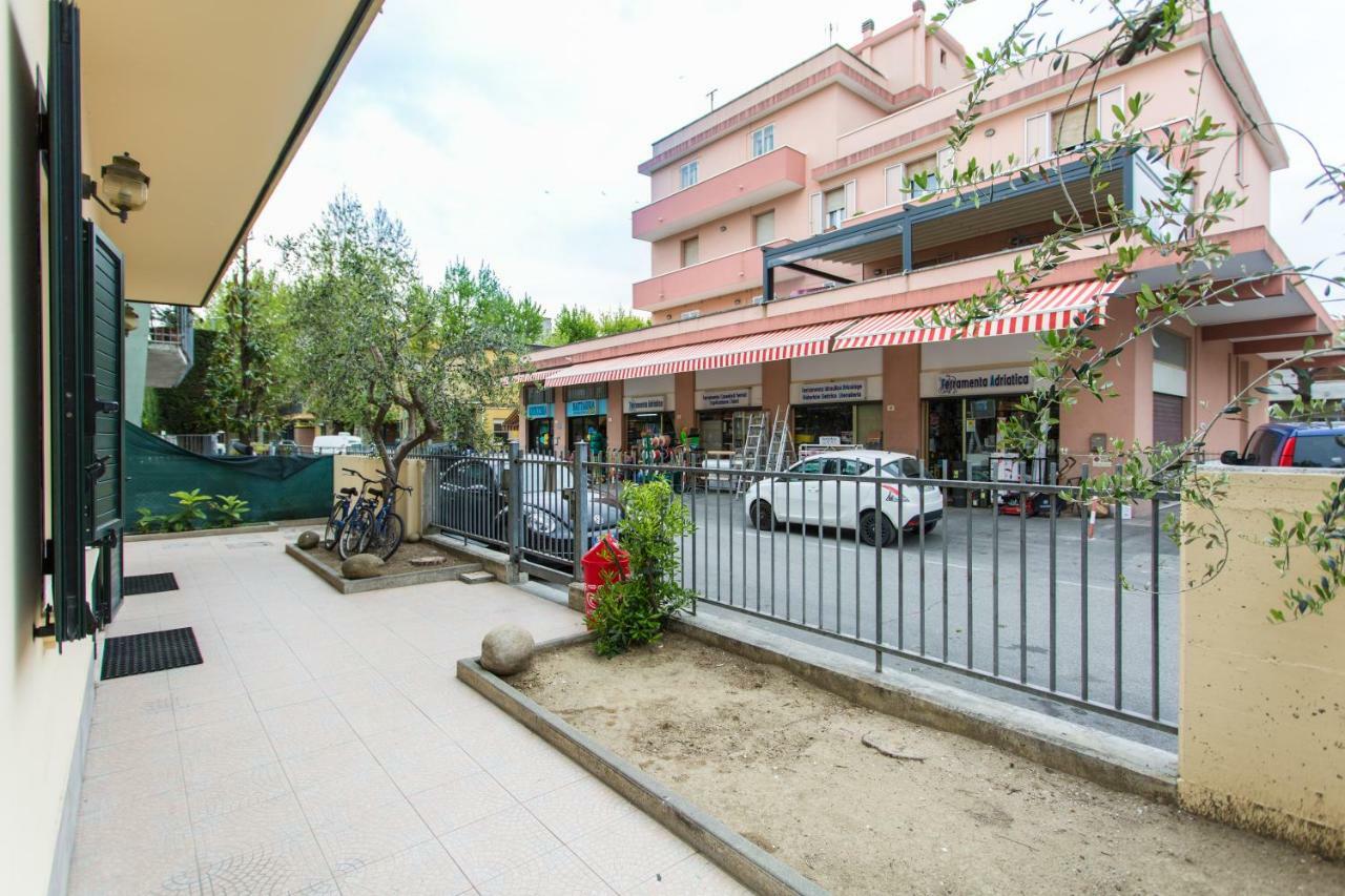 Residence Kimba Rimini Exterior foto